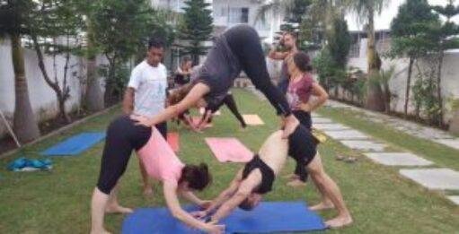 200 hour yoga teacher trainig