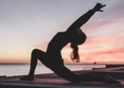 yoga-teacher-3-500x280-4 yoga-teacher-3-500x280-4